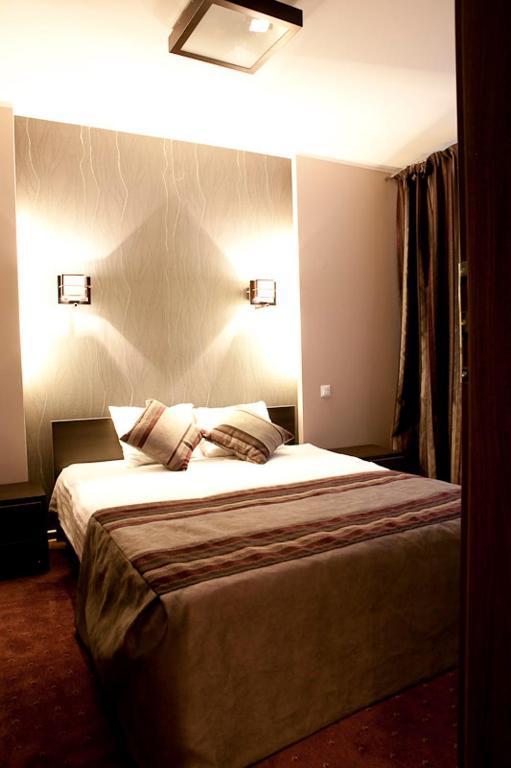Hotel Dodo Biłgoraj Dış mekan fotoğraf